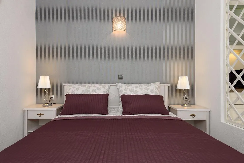 Apartmán Studio Tironi 2 -Sonja Trogir