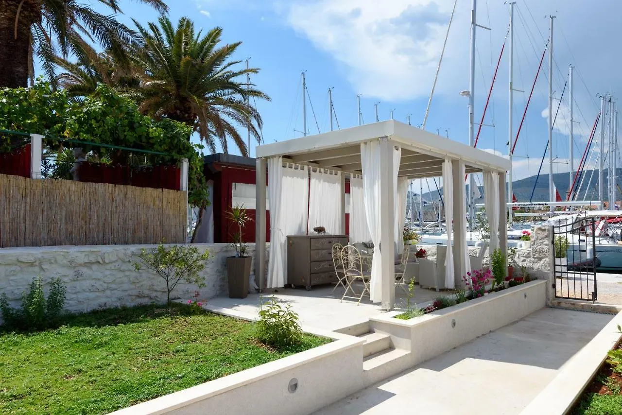 Apartmán Studio Tironi 2 -Sonja Trogir